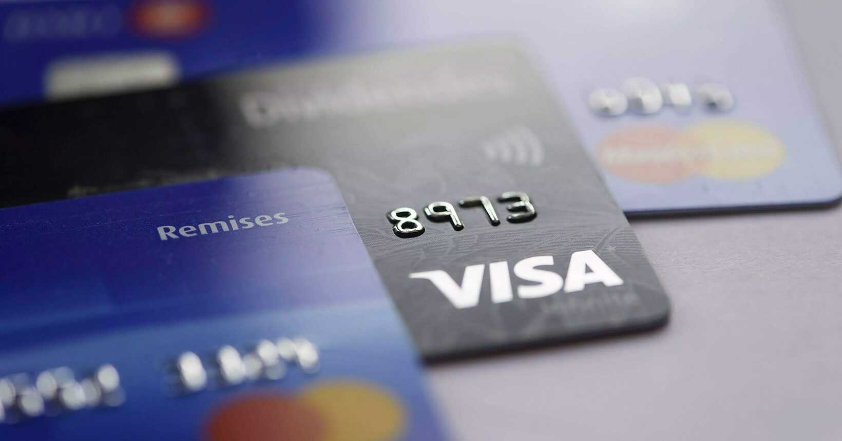 10 fatores a considerar antes de solicitar um cartão de crédito