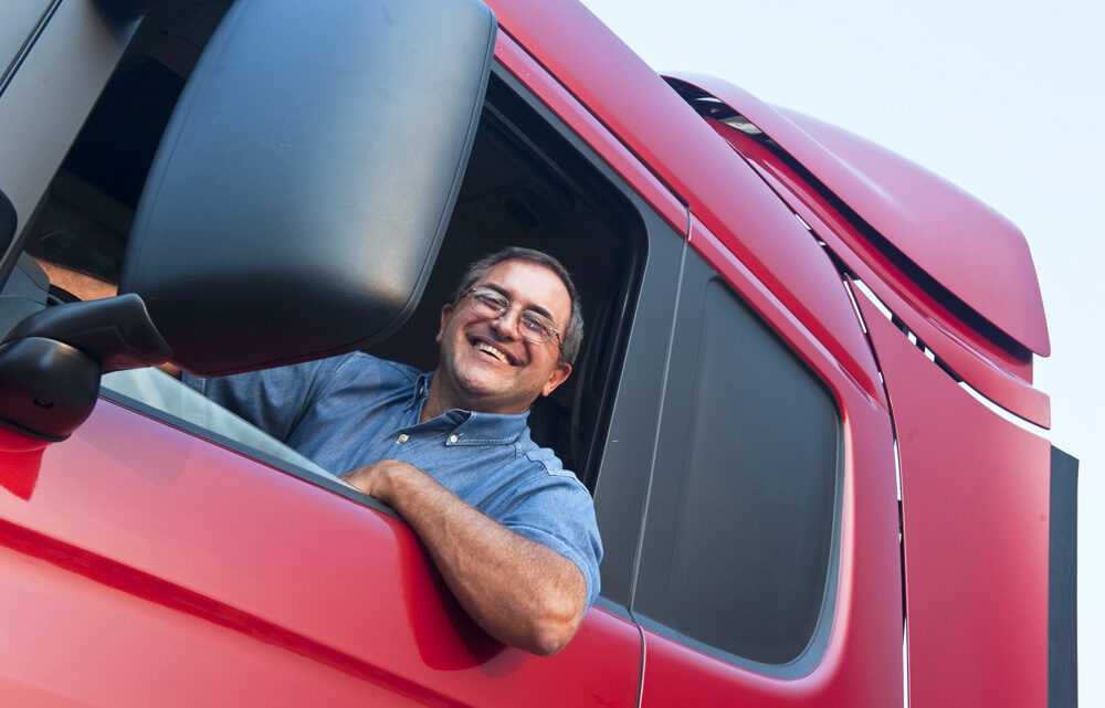 Ganhar dinheiro com caminhões de leasing contratados para empresas de transporte