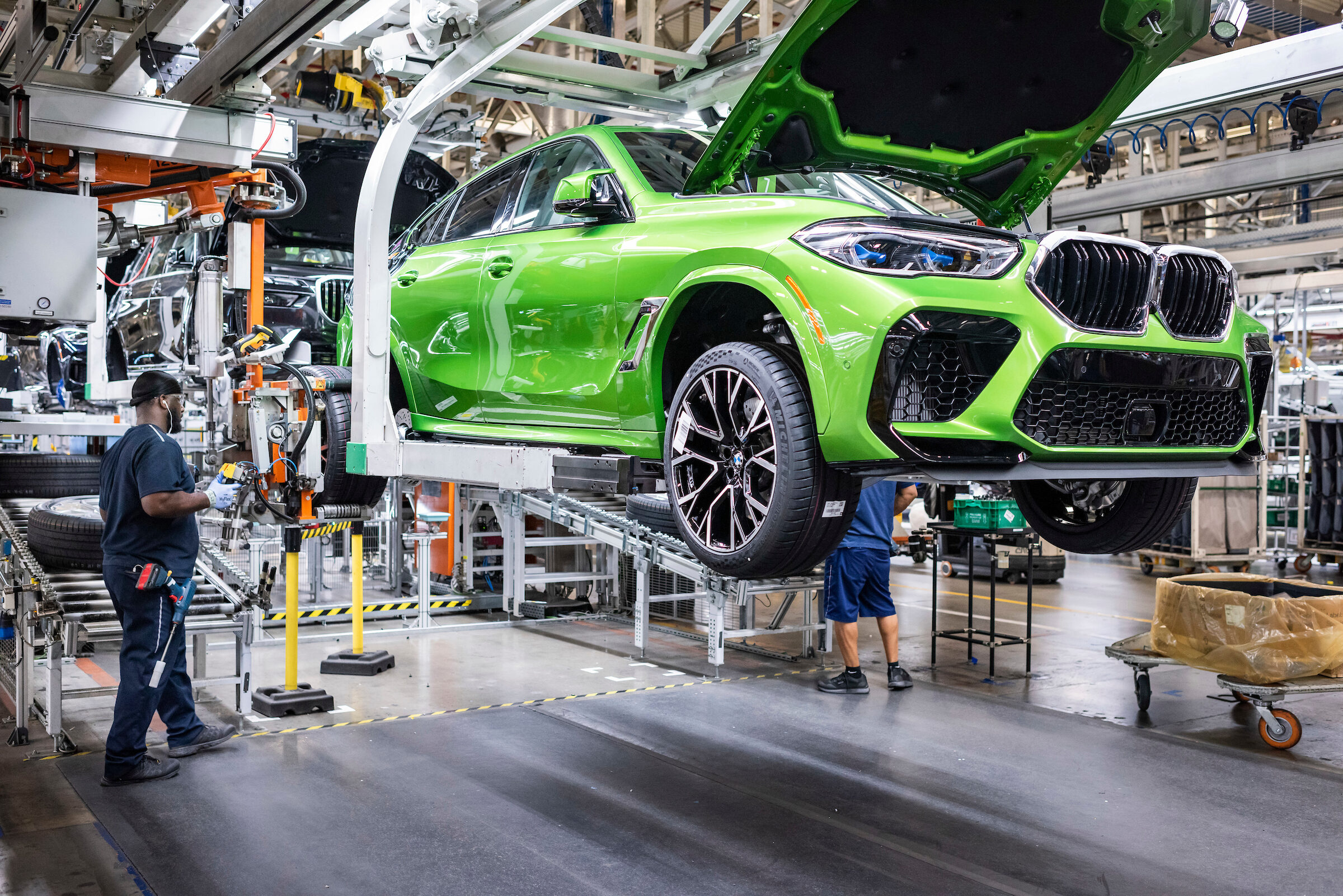 2021 BMW X6 – Linha de produção – Fábrica de automóveis alemã nos EUA