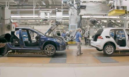 Linha de produção Volkswagen GOLF 8 – Volkswagen Car Factory