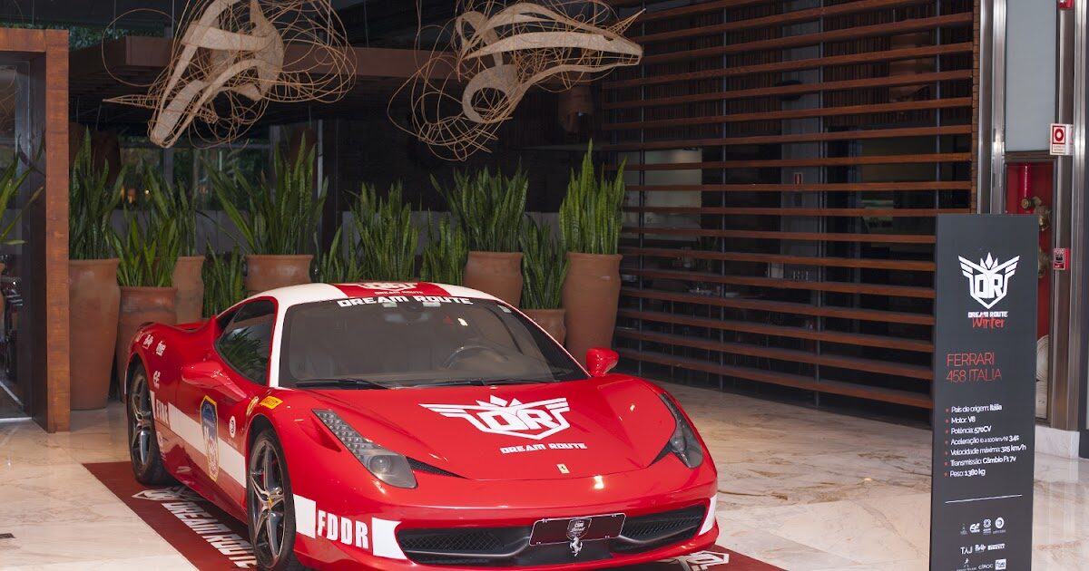 Por dentro dos supercarros mais exclusivos da Ferrari construindo as fábricas com as mãos - Ferrari Production Line